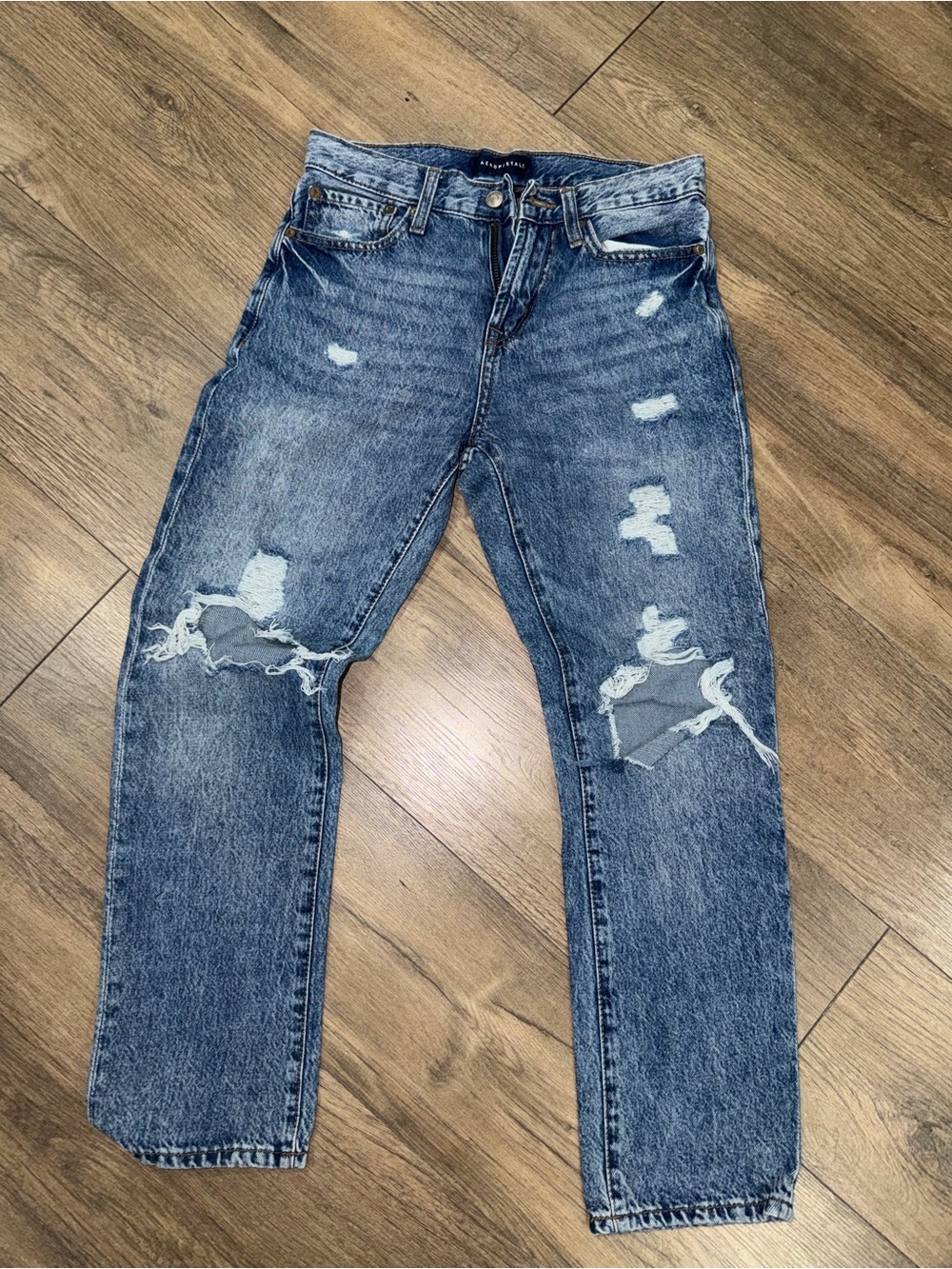 Aeropostale Men's Distressed Blue Straight Jeans